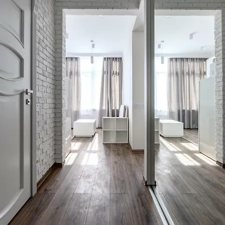 Kamanina 16а/3, Flat 286 Апартаменты *